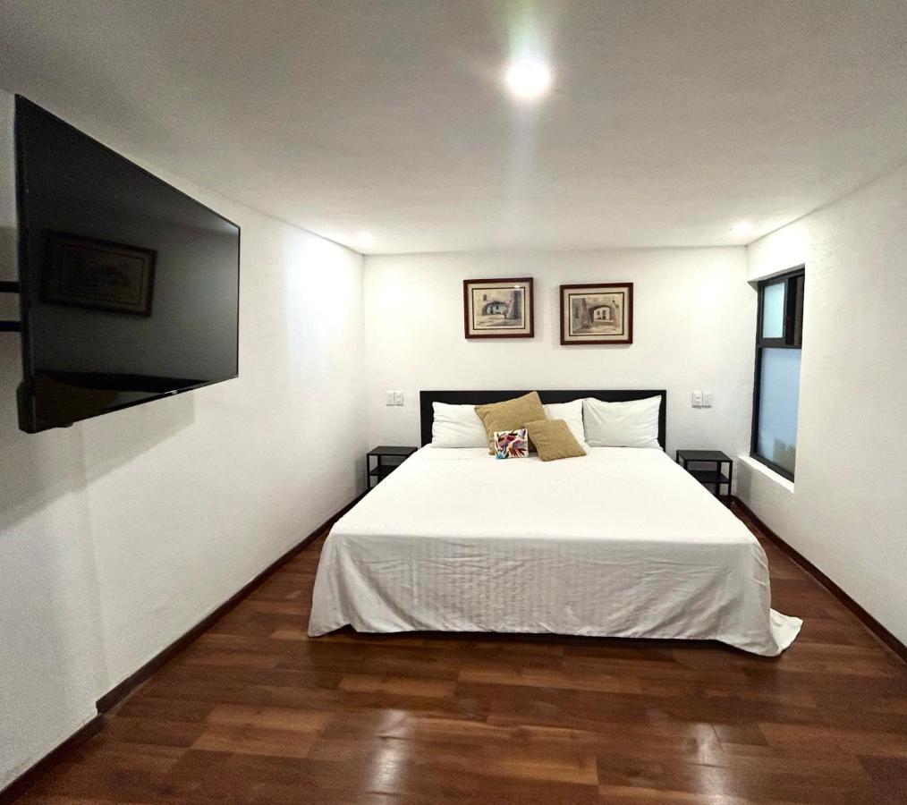 Lindas Suites Eugenio Sue Mexico City Exterior photo