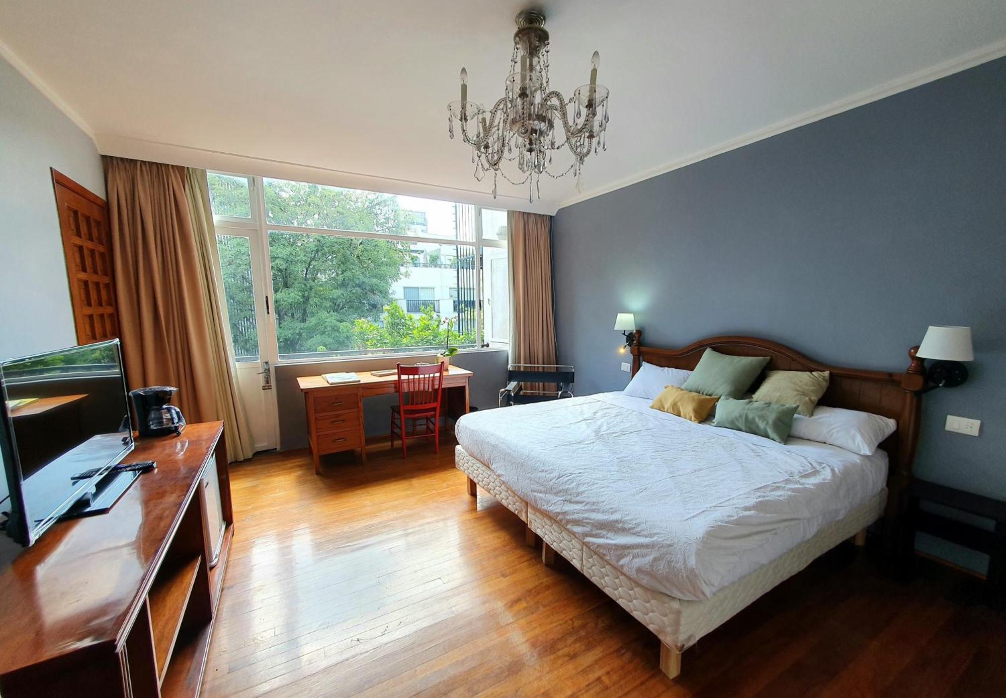 Lindas Suites Eugenio Sue Mexico City Exterior photo